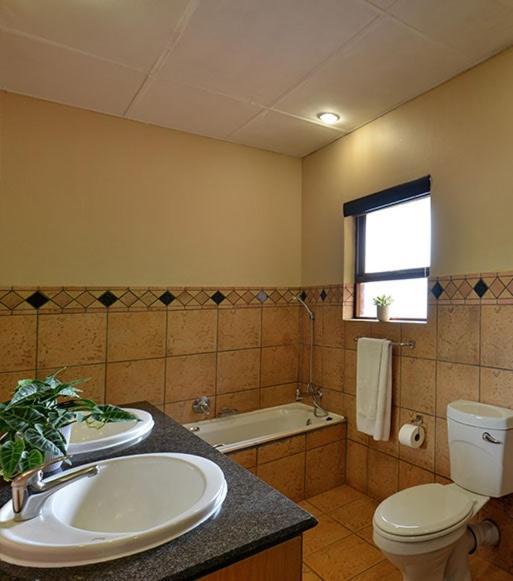 Monateng Safari Lodge Wallmannstal Zewnętrze zdjęcie